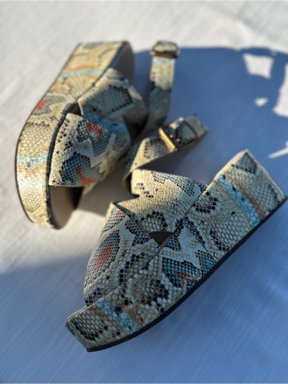 Amuse Society x MATISSE Runaway Python Print Wedge Sandals | 7